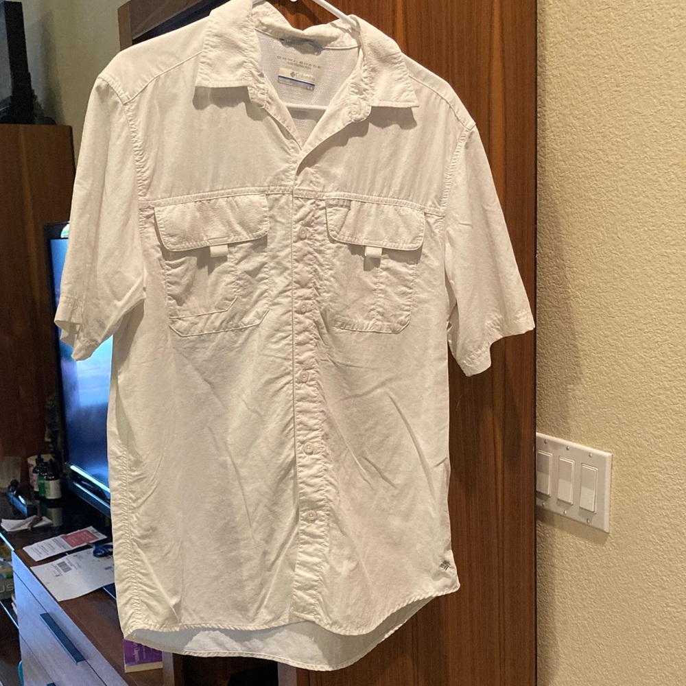 Columbia White Men's Casual Button Down Shirt